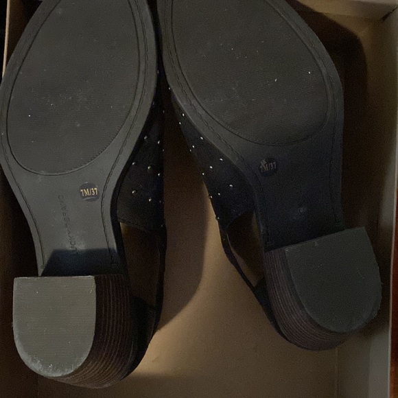 Lucky Cut-out booties - Picture 3 of 3